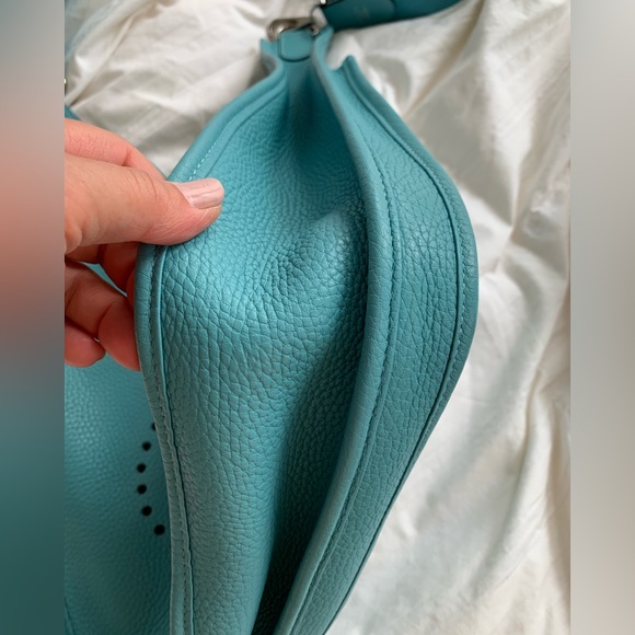 Authentic Hermes Evelyne Blue Atoll BAG Crossbody Strap GM Clemence Leather - Picture 6 of 16